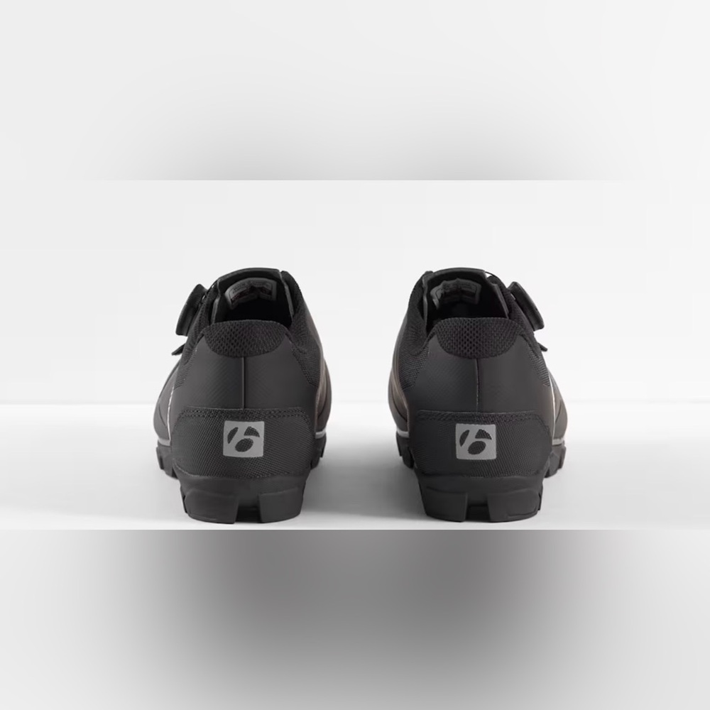 NEW IN BOX Bontrager Foray Mountain Bike Shoe
